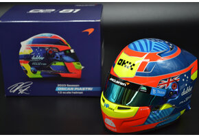 1:2 Helm Piastri 2023