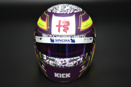 1:2 Helm #24 Zhou Guanyu Seizoen 2023