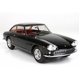 1:18 Ferrari 330 GT 2+2 SN 5349, Jaar 1963 - Modelauto met Display