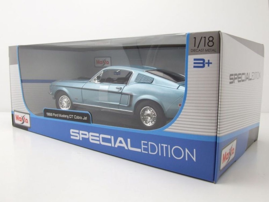 Ford Mustang GT Cobra 1968 in Blue/Black Scale 1:18 by Maisto