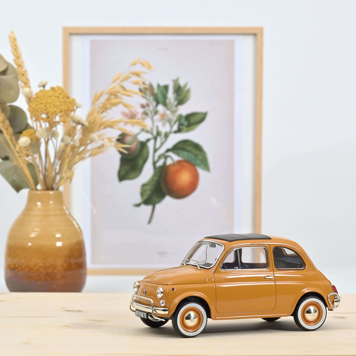 Fiat 500 L 1969 in Positano Gelb Maßstab 1:18 von Norev