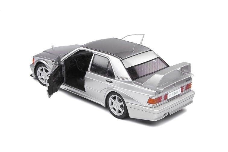 1:18 Mercedes Benz 190E Evo2 '90 (W201), zilver