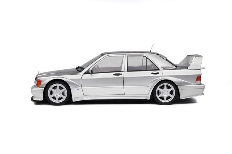 1:18 Mercedes Benz 190E Evo2 '90 (W201), zilver