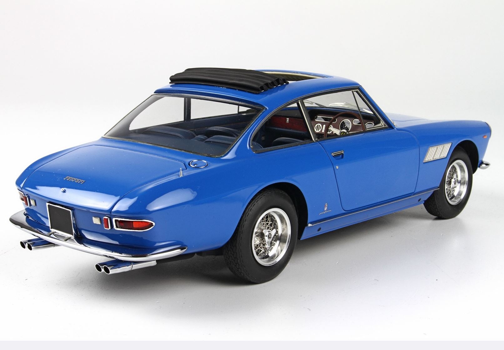 1:18 Ferrari 330 GT 2+2 Personal Car John Lennon