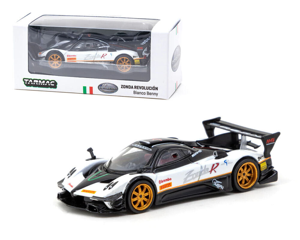 1:64 Pagani Zonda Revolución 'Bianco Benny'