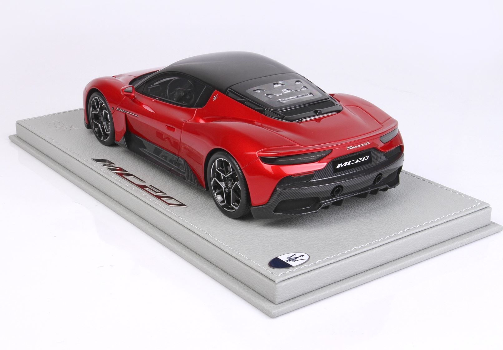 1:18 Maserati MC20 'Rosso Vincente'