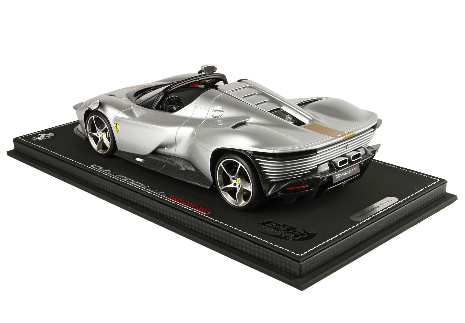 1:18 Ferrari Daytona SP3 Argento Nurburgring