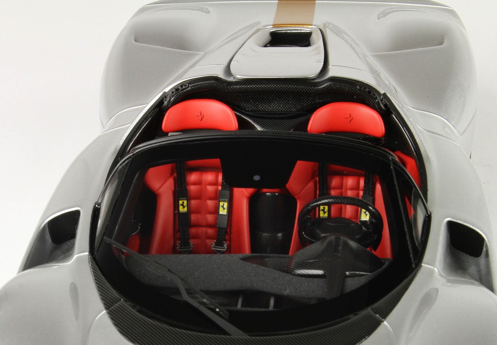 1:18 Ferrari Daytona SP3 Argento Nurburgring