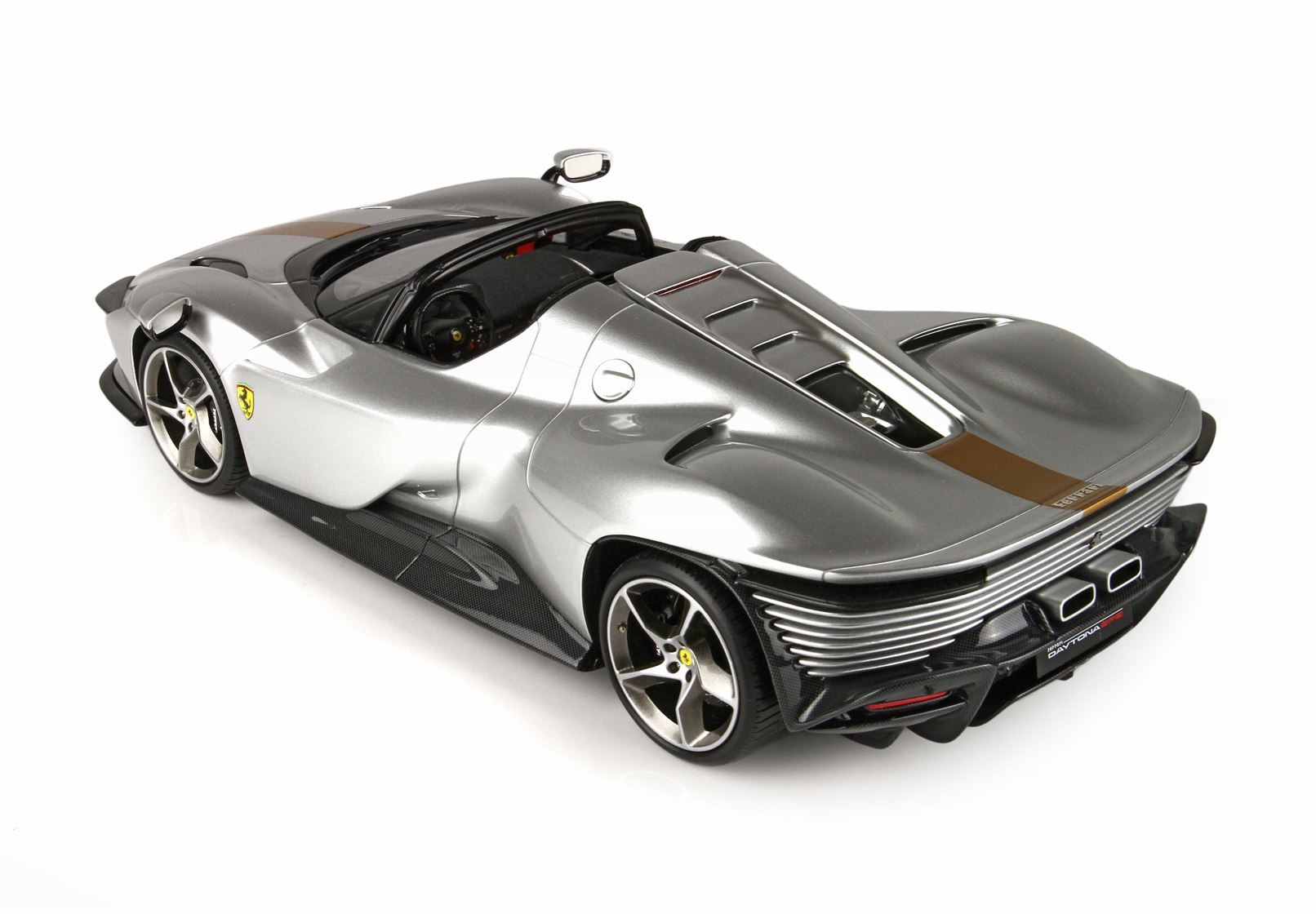 1:18 Ferrari Daytona SP3 Argento Nurburgring