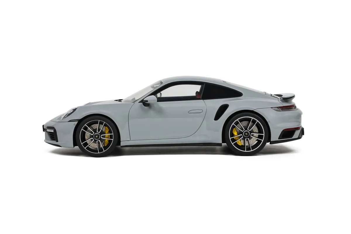 1:18 Porsche 911 (992) Turbo S
