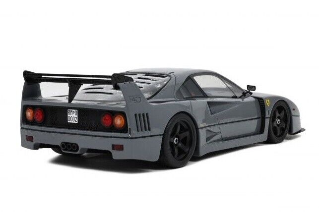 1:18 Ferrari F40 Competizione Grau 2002 - GT Spirit