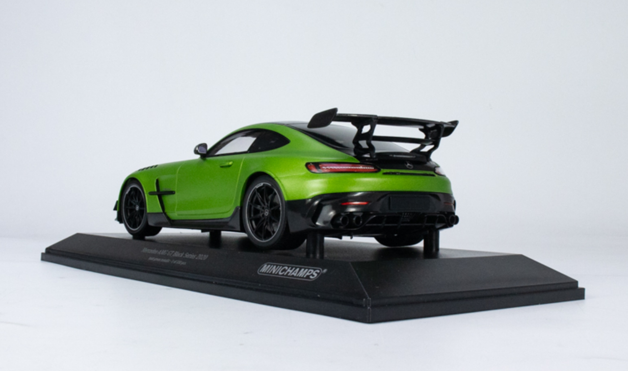 1:18 Mercedes AMG GT Black Series 2020 Matt Green Metallic