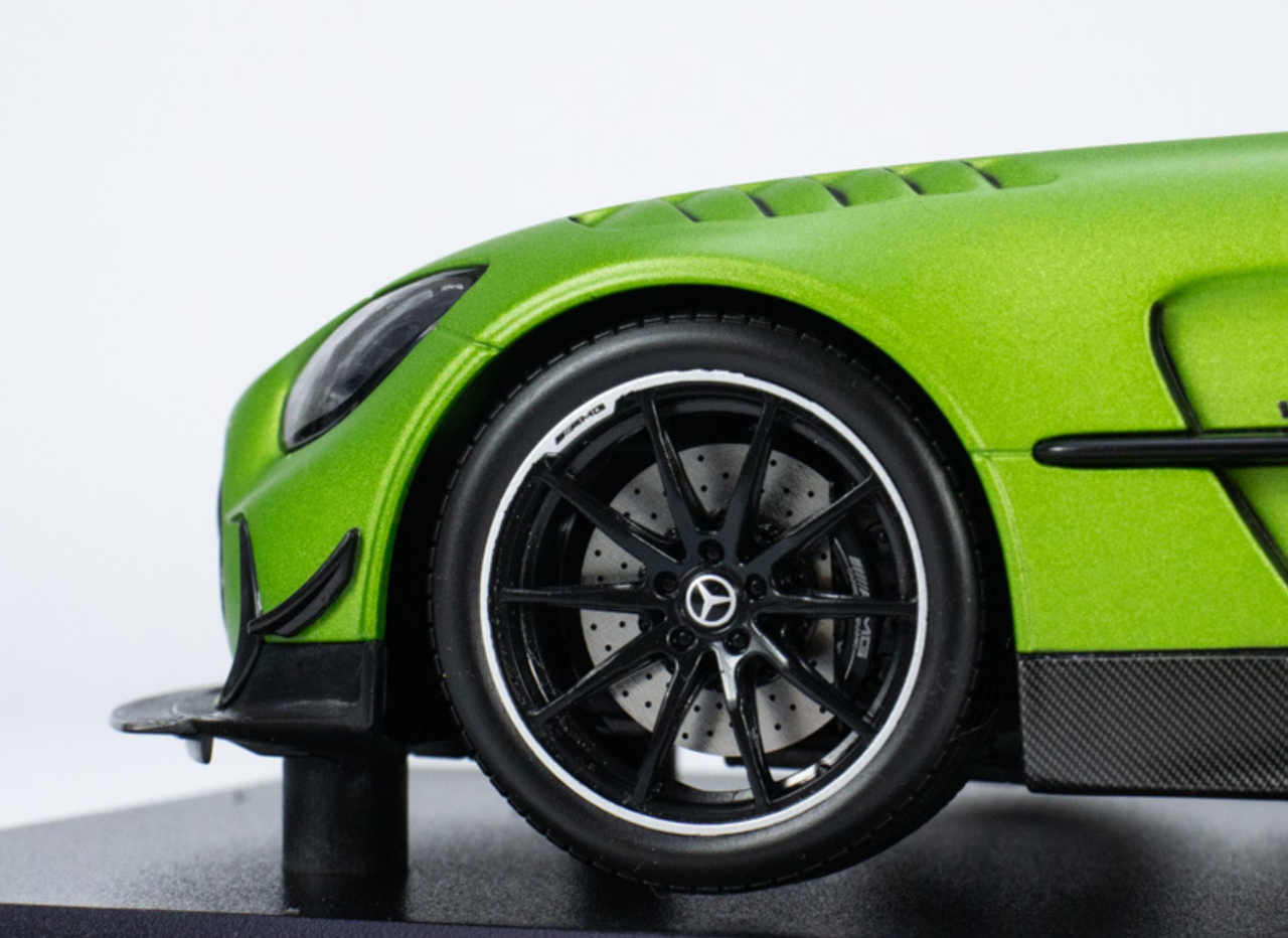 1:18 Mercedes AMG GT Black Series 2020 Matt Green Metallic
