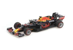 1:43 Red Bull Verstappen