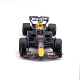1:43 Red Bull Racing RB18 #11 Sergio Perez 2022 - Bburago Deluxe edition