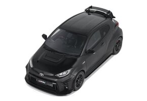 1:18 Toyota Yaris GR (Circuit Package) Zwart 2022