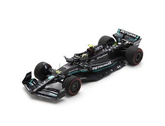 1:43 Mercedes Benz AMG G. Russell 2023