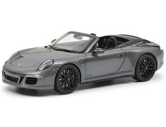 1:18 Porsche 911 Carrera GTS