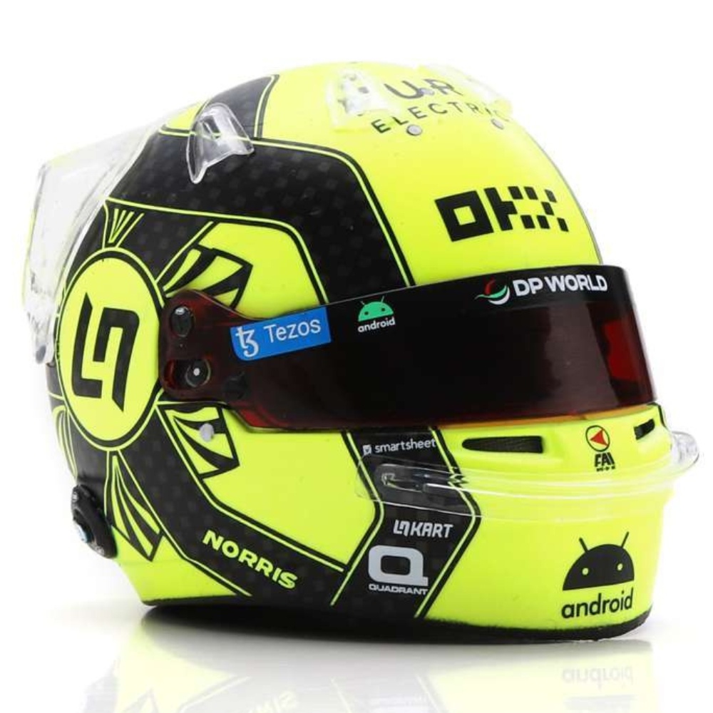 1:5 Helm Lando Norris McLaren F1 Team GP Bahrain 2023
