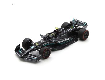 1:43 L. Hamilton Mercedes Benz AMG 2023