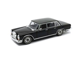 1:24 Mercedes Benz 600 1963