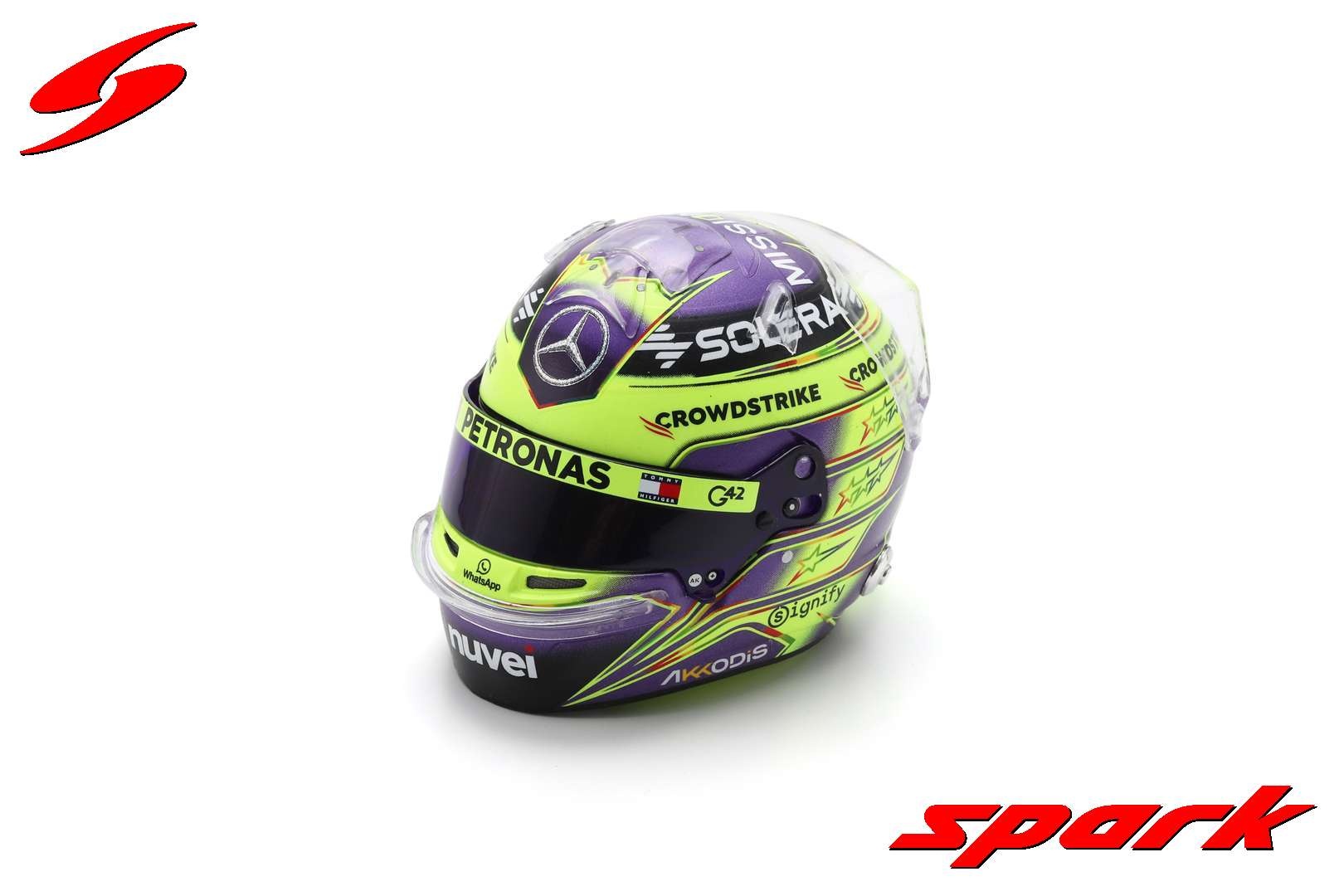 1/5 Helm L. Hamilton 'British GP 2024'