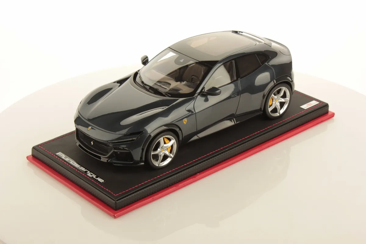 1:18 Ferrari Purosangue Blue Roma