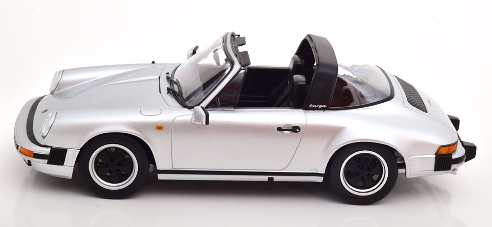 Schaalmodel 1:18 Porsche 911 SC Targa 1983 Silver