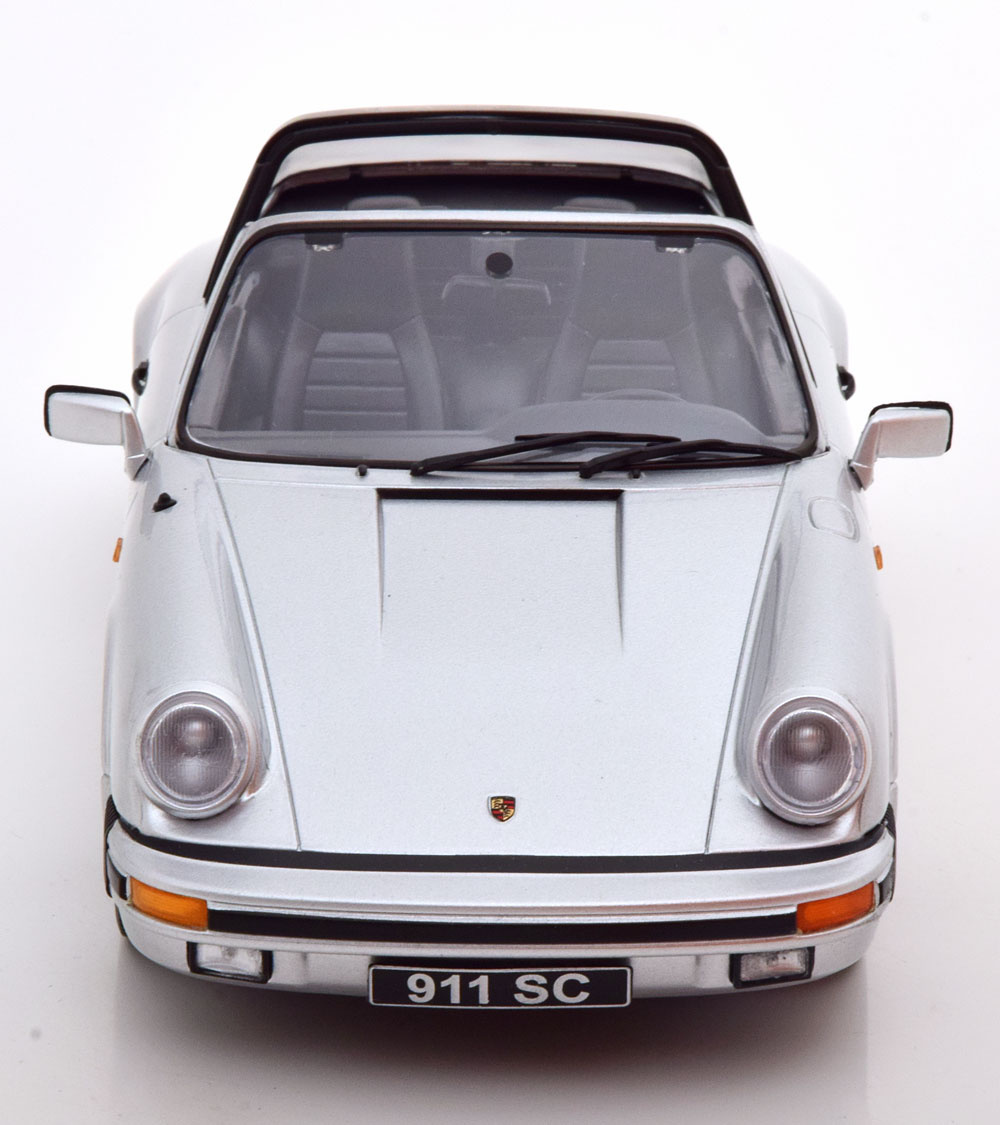 Schaalmodel 1:18 Porsche 911 SC Targa 1983 Silver