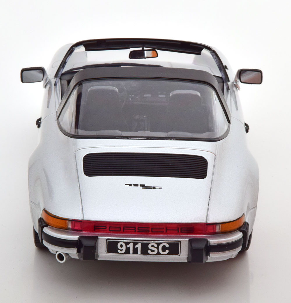 Schaalmodel 1:18 Porsche 911 SC Targa 1983 Silver