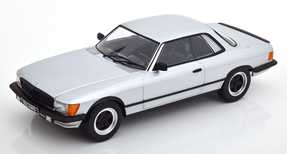Schaalmodel 1:18 Mercedes-Benz 500 SLC 6.0 AMG 1985 Silvermetallic