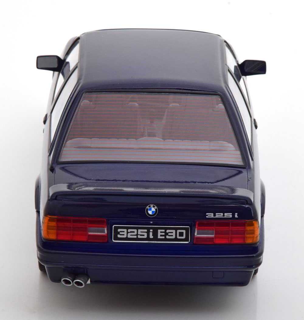 Schaalmodel 1:18 BMW 325i 1988 Dark Blue metallic
