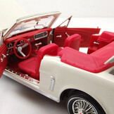 Ford Mustang "Goldfinger" Convertible 1964 Motor Max
