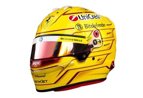 1:2 Helmet Lewis Hamilton – Ferrari F1 2025 | Official Replica - Bell Helmets