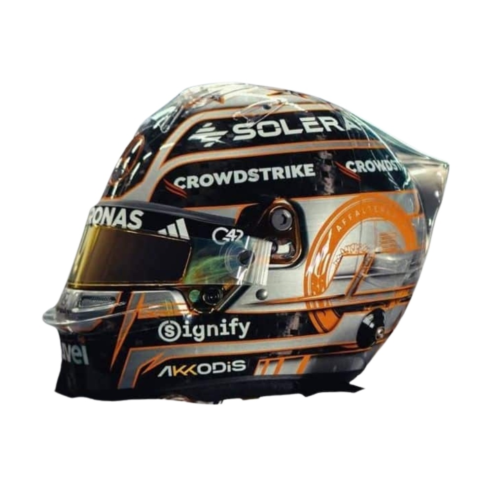 **Pre Order 1:5 Helm - Kimi Antonelli - British GP 2025