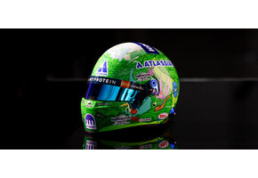 **Pre Order 1/2 Helm A. Albon '2025 Singapore Grand Prix'