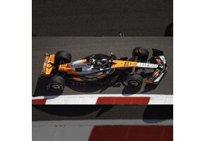 **Pre Order 1/64 McLaren MCL39 No.81 McLaren Formula 1 Team, O. Piastri 'USA Grand Prix 2025'