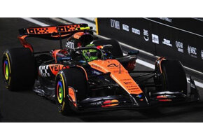 1:18 Lando Norris McLaren ‘World Champion’ 3de Abu Dhabi 2025