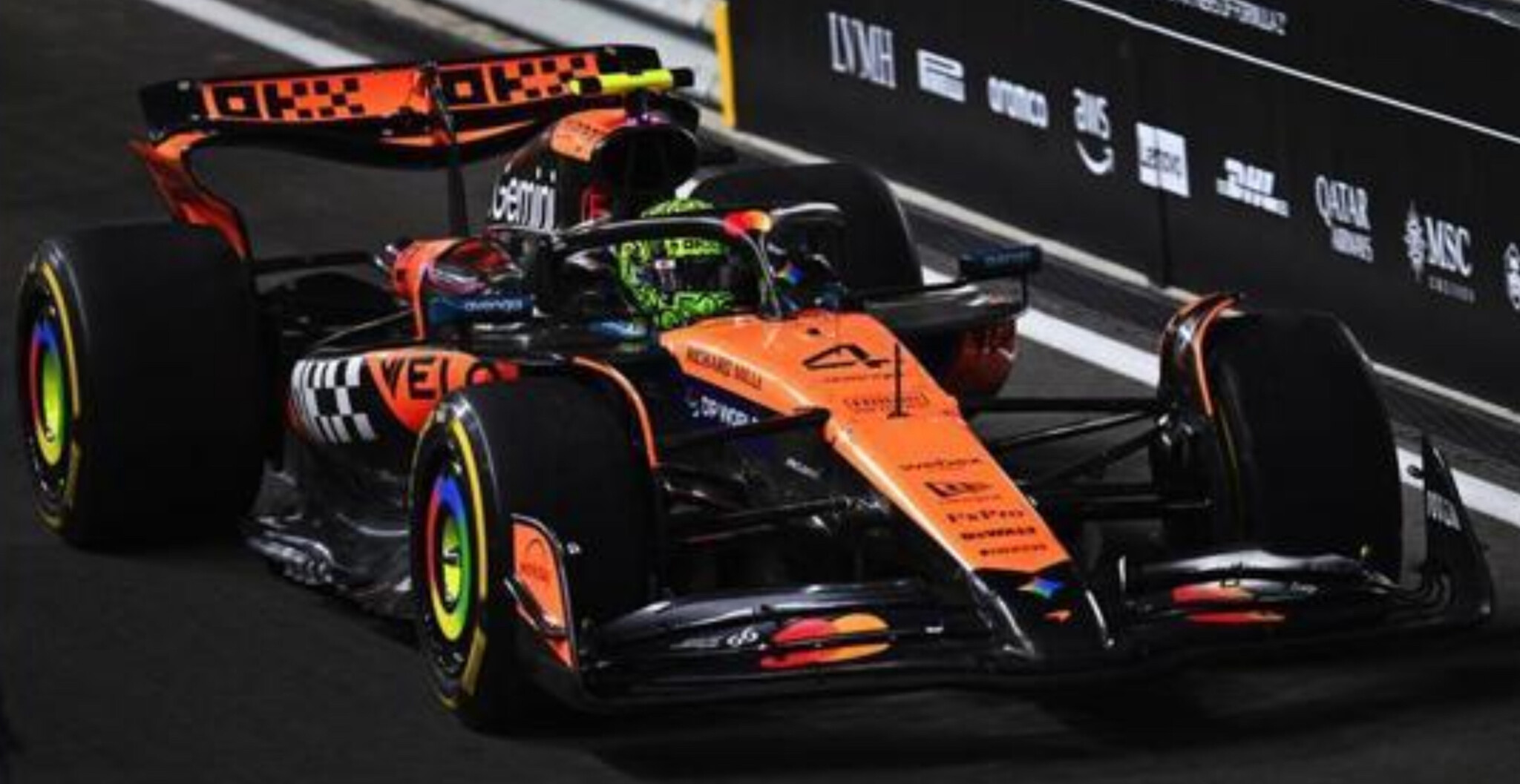 1:18 Lando Norris McLaren MCL39 ‘World Champion’ 3de Abu Dhabi 2025 - Spark Models