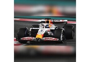 1:43 Isack Hadjar P6 Abu Dhabi 2025 (with pit board)