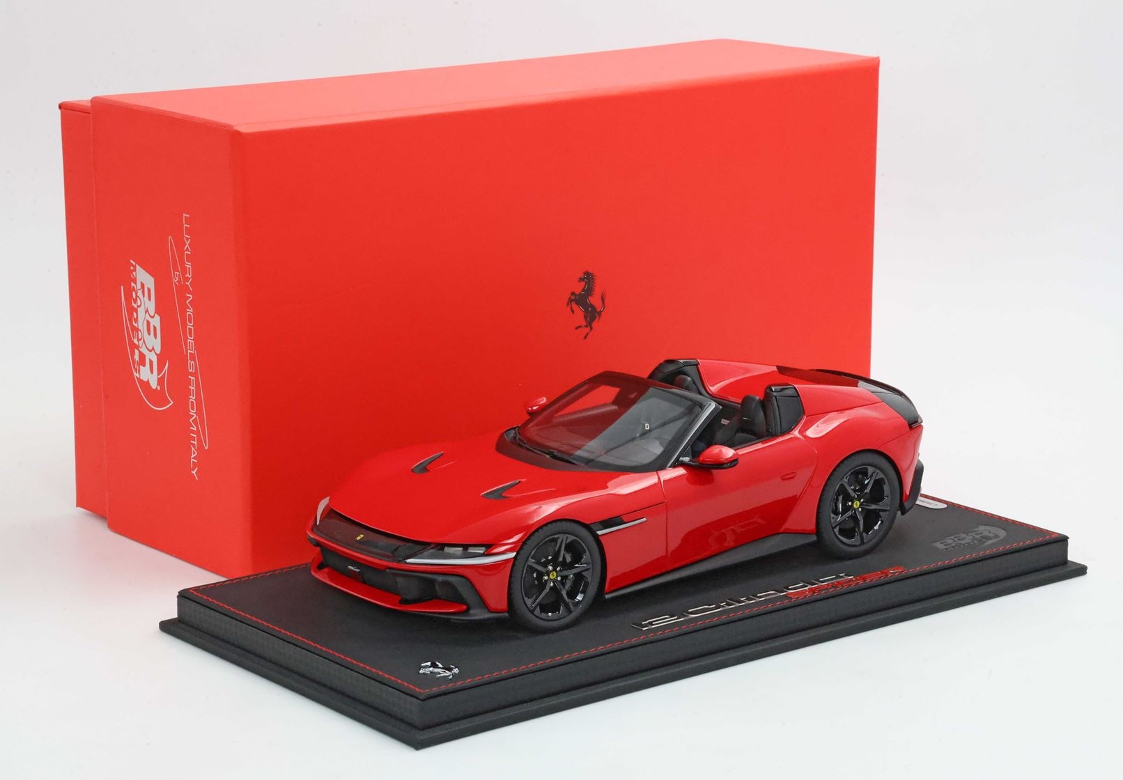 1:18 Ferrari 12Cilindri Spider Rosso Corsa - Limited 200 pcs. - BBR Model