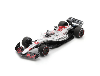 1/18 Red Bull Racing RB21 No.1 Oracle Red Bull Racing, M. Verstappen 'Winner Japanese GP 2025 *With pitboard