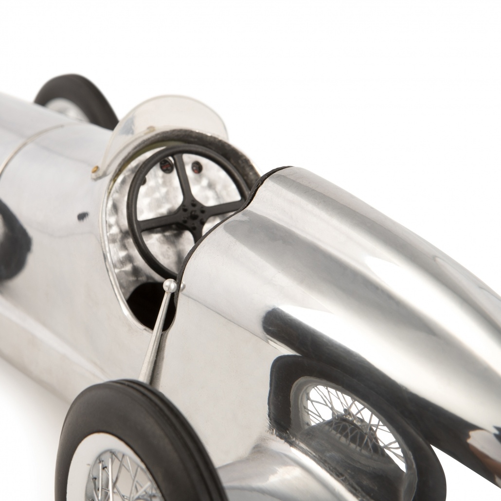 Authentic Models Silberpfeil, Black Seat