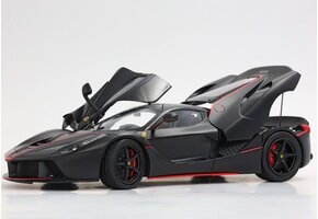 1:18 Ferrari LaFerrari Matt Black (Fernando Alonso) 2013