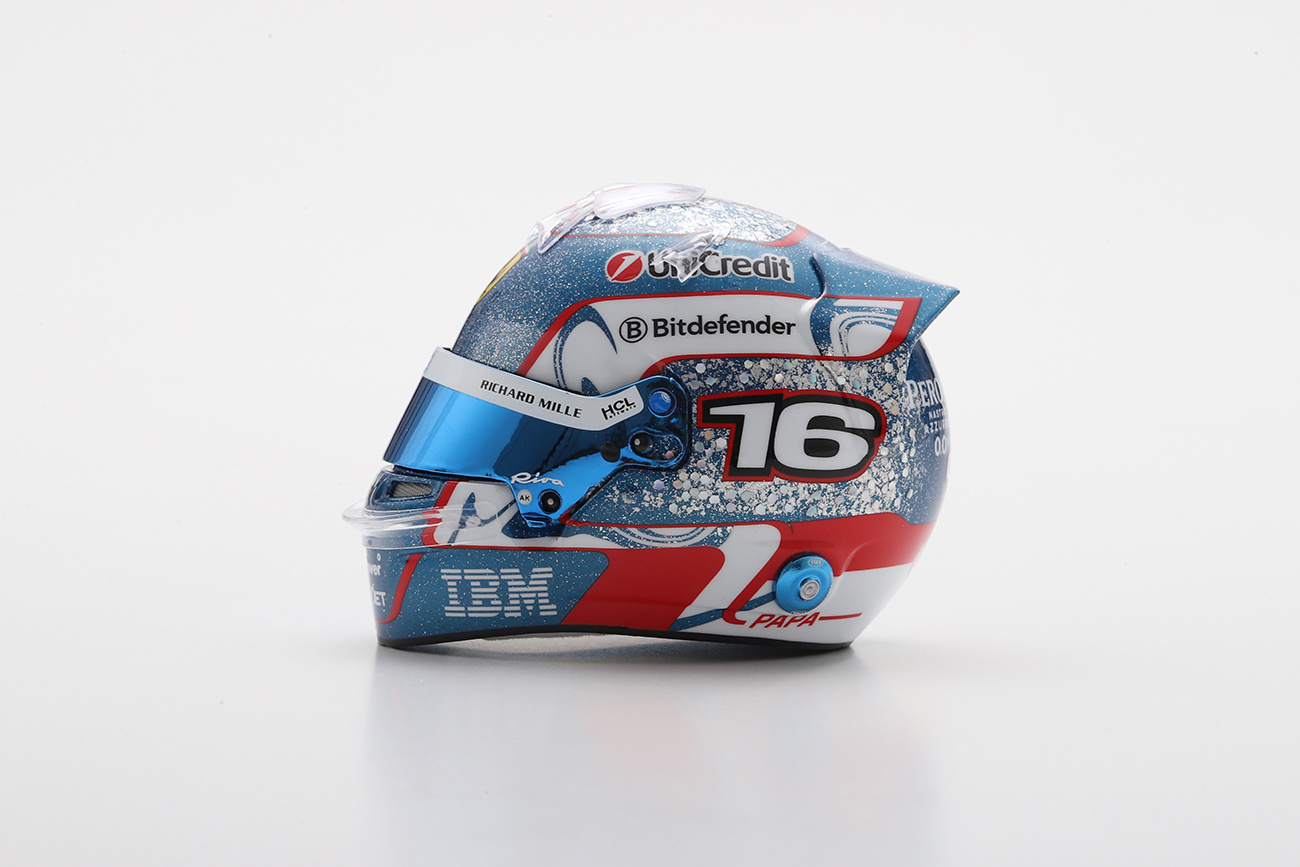 **Pre Order 1/5 Helmet Charles Leclerc - Singapore GP 2025