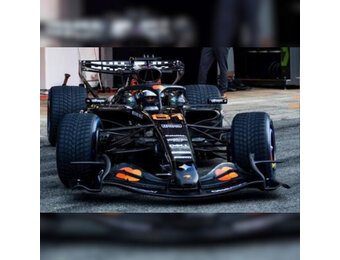 1:43 O. Piastri #81 McLaren MCL40 - Barcelona Pre Season Shakedown 2026
