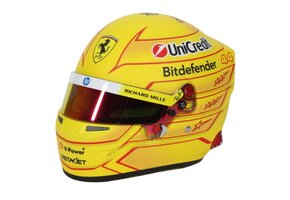 1:2 L. Hamilton Ferrari - 2026 Seizoenshelm