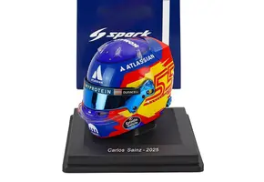*Pre Order* 1:5 Helm C. Sainz 'Season 2025'