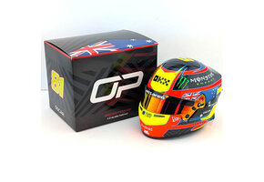 1:2 Helm Oscar Piastri – McLaren F1 2025 | Nr. 81 | Officiële Replica - Bell Helmets
