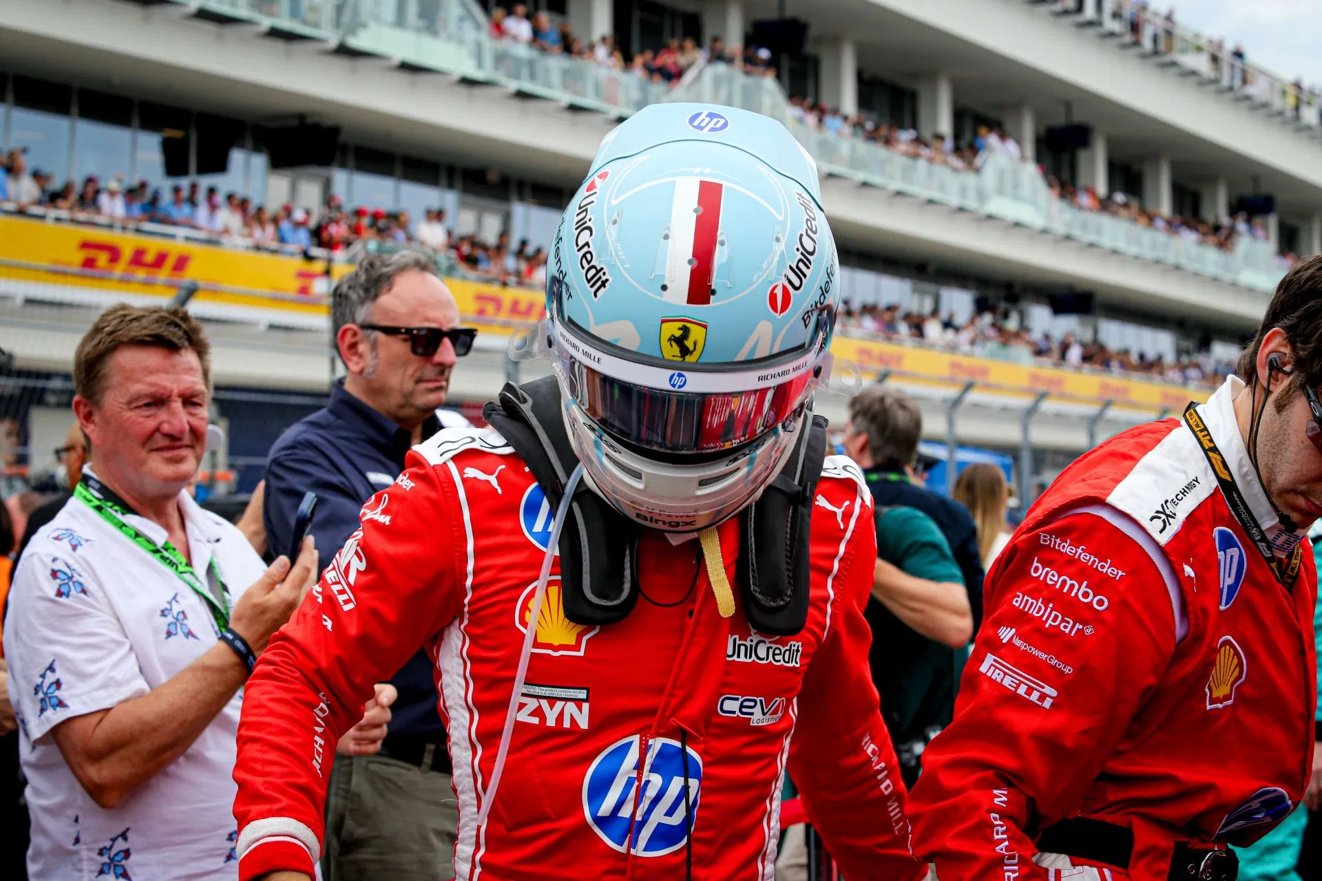 1:5 Charles Leclerc Scuderia Ferrari HP – GP Miami 2026 Helmet - Looksmart
